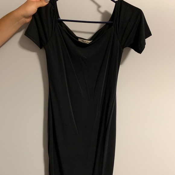 Off the shoulder midi bodycon dress - Picture 1 of 3